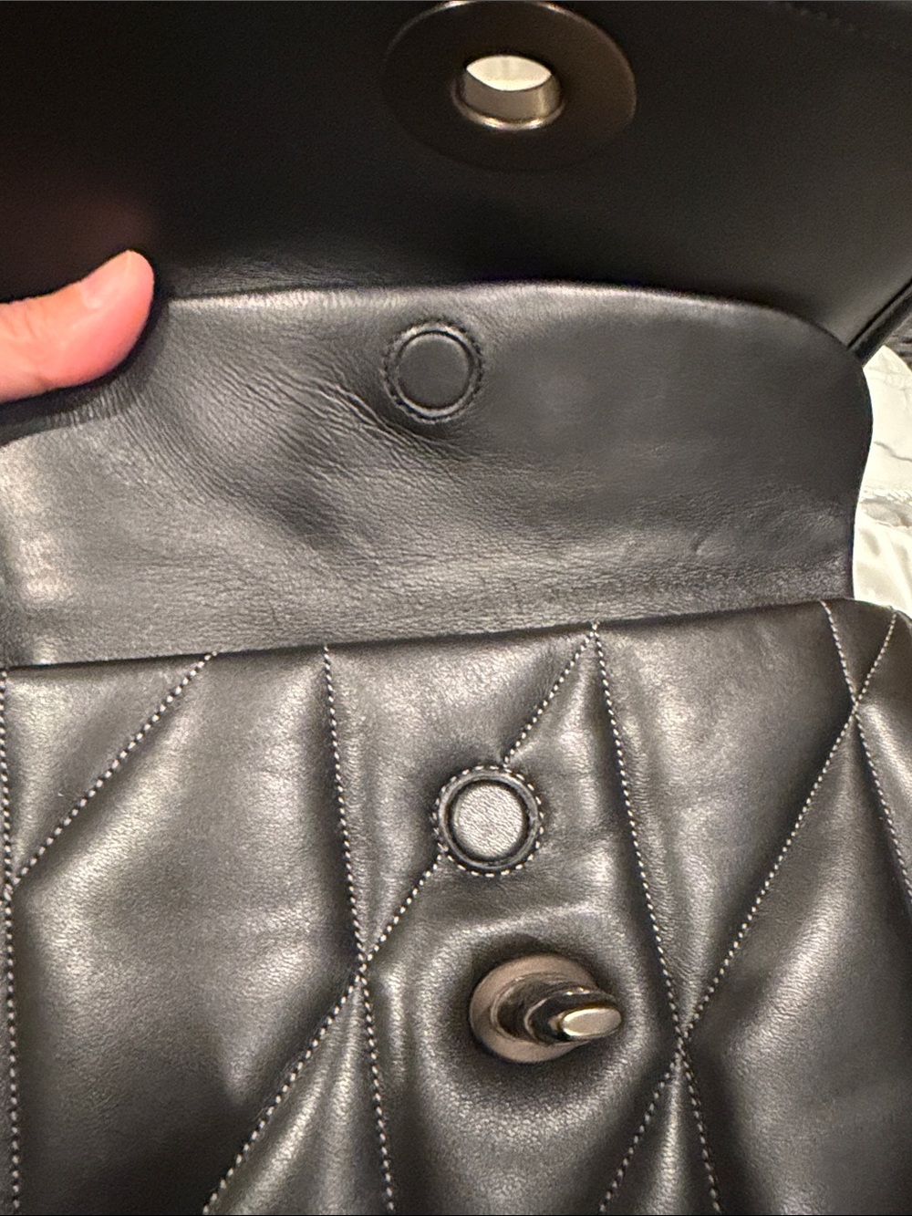 Coach pillow Madison Quilted Nappa leather Bag with Chain Strap - Picture 5 of 8